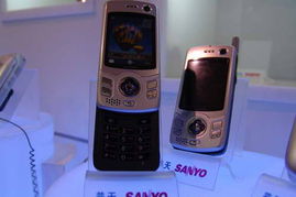 8號館中國普天產品秀 2005年中國國際通信設備技術展上的通訊設備修理技術